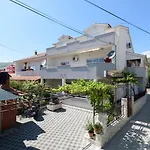 In With Terrace, Air Conditioning, Wifi, Washing Machine 4215-1