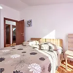 In With Terrace, Air Conditioning, Wifi, Washing Machine 4215-1 * Трогир